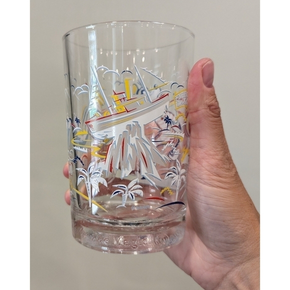 Walt Disney World 25th Anniversary Remember the Magic Goofy Typhoon Lagoon Cup - Picture 1 of 10